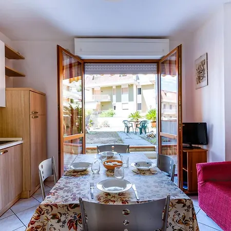 Con Giardino E Garage A Due Passi Dal Mare * Riva Ligure